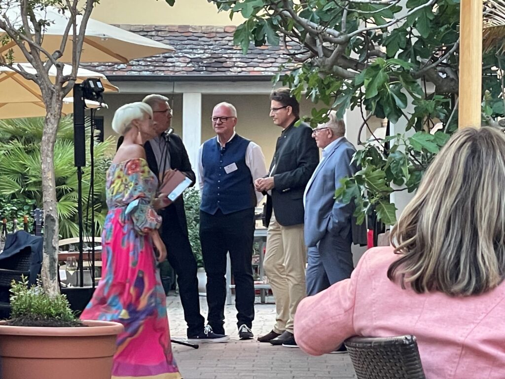 Senat der Wirtschaft beim Weinblütenfest
