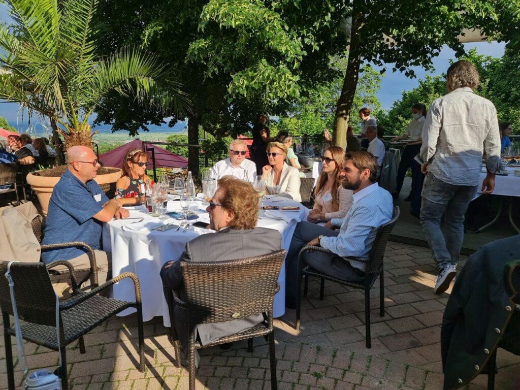 Senat der Wirtschaft beim Weinblütenfest